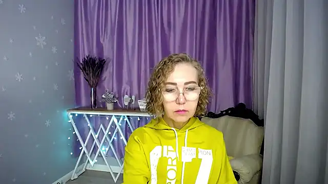 queen a n i online show from 07/14/26, 12:22