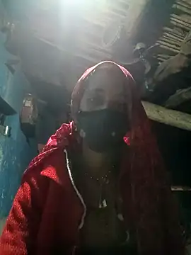 Snapshot of Mohni_Das chatting on 12/20/24, 05:18 Mohni Das online show from 12/20/24, 05:18