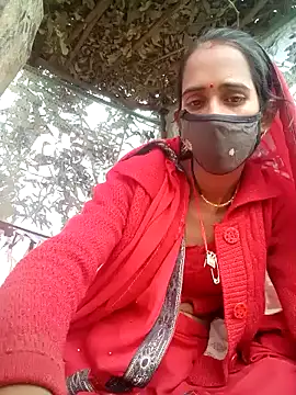 Snapshot of Mohni_Das chatting on 12/25/24, 08:29 Mohni Das online show from 12/25/24, 08:29