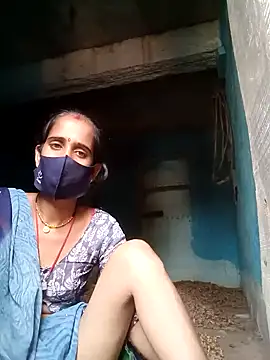 Snapshot of Mohni_Das chatting on 10/08/25, 10:24 Mohni Das online show from 10/08/25, 10:24