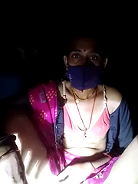 Snapshot of Mohni_Das chatting on 10/24/25, 11:23 Mohni Das online show from 10/24/25, 11:23