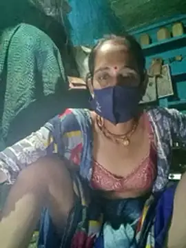 Snapshot of Mohni_Das chatting on 10/25/25, 03:40 Mohni Das online show from 10/25/25, 03:40