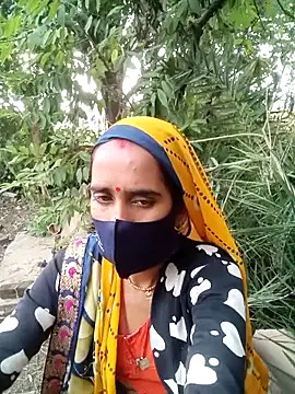 Snapshot of Mohni_Das chatting on 10/29/25, 10:50 Mohni Das online show from 10/29/25, 10:50