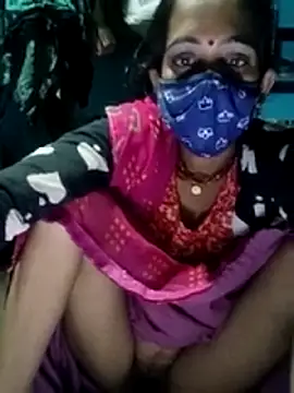 Snapshot of Mohni_Das chatting on 11/04/25, 09:58 Mohni Das online show from 11/04/25, 09:58