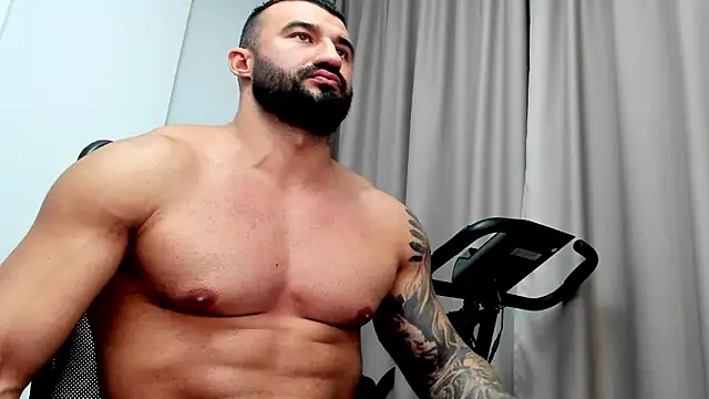 MuscleJohn online show from 12/01/24, 09:26