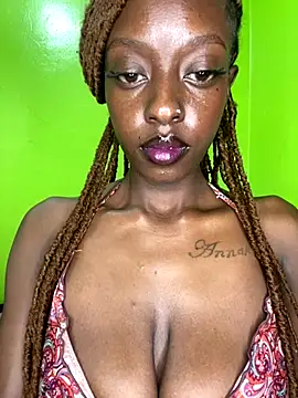 Snapshot of sweet_jade123 chatting on 11/07/25, 02:17 sweet jade123 online show from 11/07/25, 02:17