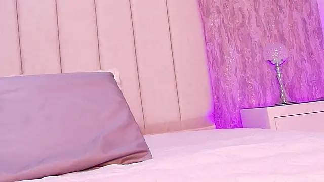 Snapshot of lay_navas chatting on 11/21/25, 07:12 lay navas online show from 11/21/25, 07:12