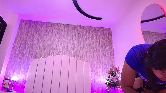 Snapshot of lay_navas chatting on 11/24/25, 07:13 lay navas online show from 11/24/25, 07:13