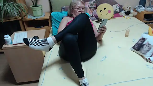 Margaret-milf online show from 11/13/25, 07:57