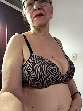 Sexytaty2022 online show from 06/25/26, 12:53