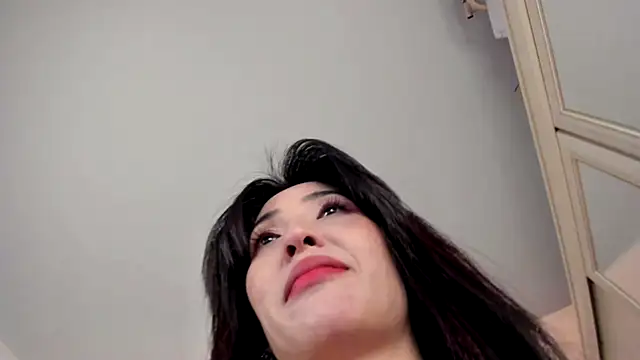 Li baby online show from 12/09/24, 01:45