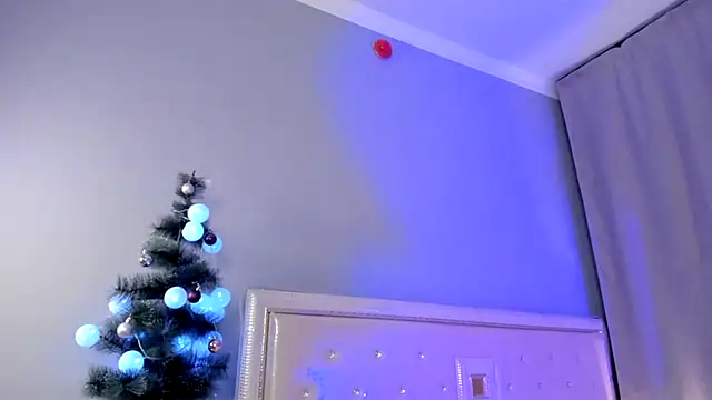 Li baby online show from 12/20/24, 01:33