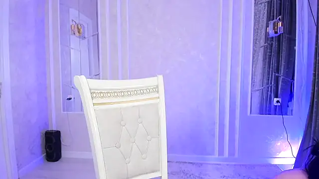 Snapshot of Li_baby chatting on 10/18/25, 11:55 Li baby online show from 10/18/25, 11:55