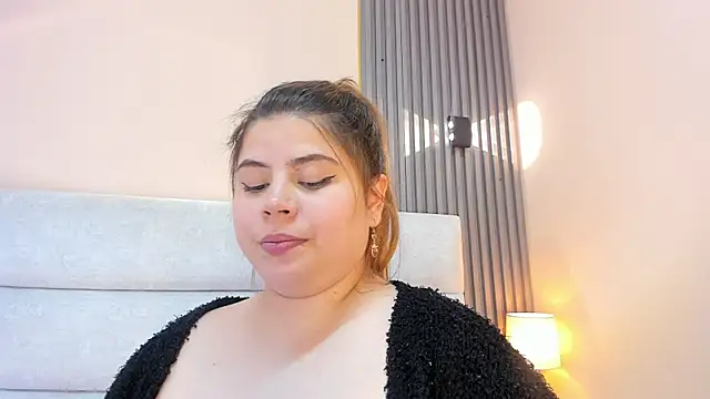 EYMI TOMSOM online show from 02/11/25, 06:22