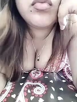 Alisha  Arora online show from 02/08/25, 08:52