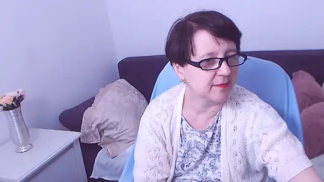 Snapshot of ChristaRose chatting on 12/12/24, 06:03 ChristaRose online show from 12/12/24, 06:03