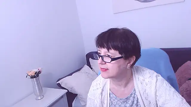 Snapshot of ChristaRose chatting on 12/14/24, 04:12 ChristaRose online show from 12/14/24, 04:12