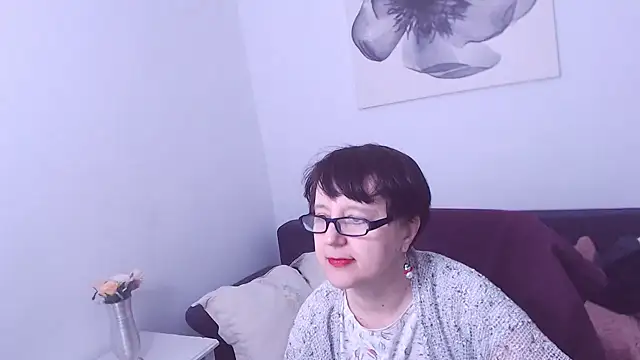 Snapshot of ChristaRose chatting on 12/15/24, 06:48 ChristaRose online show from 12/15/24, 06:48