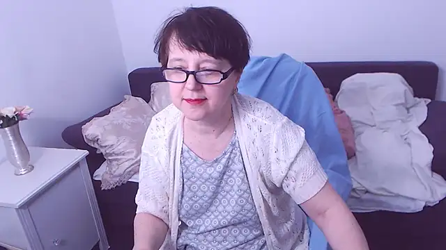 Snapshot of ChristaRose chatting on 12/19/24, 08:34 ChristaRose online show from 12/19/24, 08:34