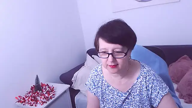 Snapshot of ChristaRose chatting on 12/29/24, 01:38 ChristaRose online show from 12/29/24, 01:38