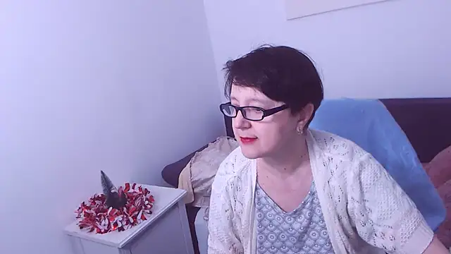 Snapshot of ChristaRose chatting on 01/05/25, 12:42 ChristaRose online show from 01/05/25, 12:42