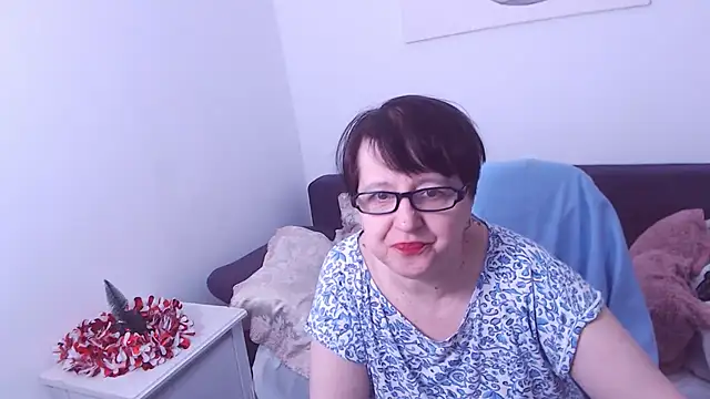 Snapshot of ChristaRose chatting on 01/06/25, 12:16 ChristaRose online show from 01/06/25, 12:16