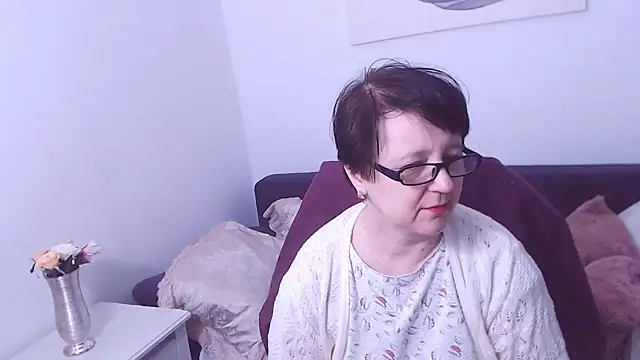 Snapshot of ChristaRose chatting on 02/15/25, 10:52 ChristaRose online show from 02/15/25, 10:52