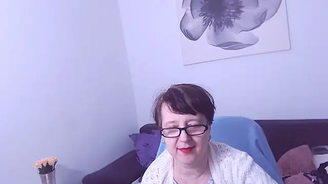 Snapshot of ChristaRose chatting on 03/19/25, 10:31 ChristaRose online show from 03/19/25, 10:31