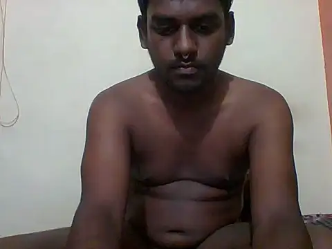 Snapshot of Slavebottombdsm09 chatting on 07/10/26, 05:01 Slavebottombdsm09 online show from 07/10/26, 05:01