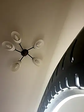 Snapshot of HellMoor chatting on 09/26/25, 04:05 HellMoor online show from 09/26/25, 04:05