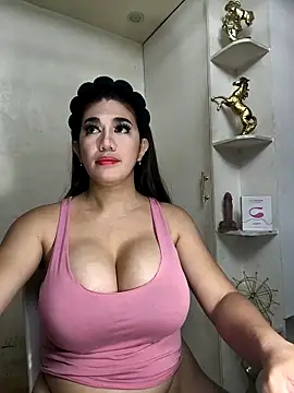 Snapshot of SexyFatHugeCock chatting on 02/15/26, 10:25 SexyFatHugeCock online show from 02/15/26, 10:25