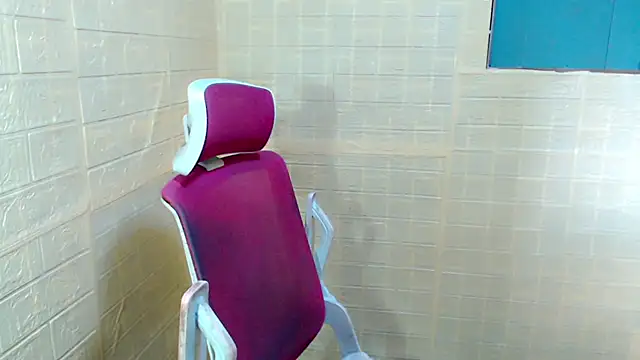 9inSelfSucker online show from 11/17/25, 06:41