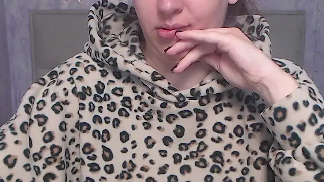 Snapshot of KaleyReed chatting on 09/28/25, 06:19 KaleyReed online show from 09/28/25, 06:19