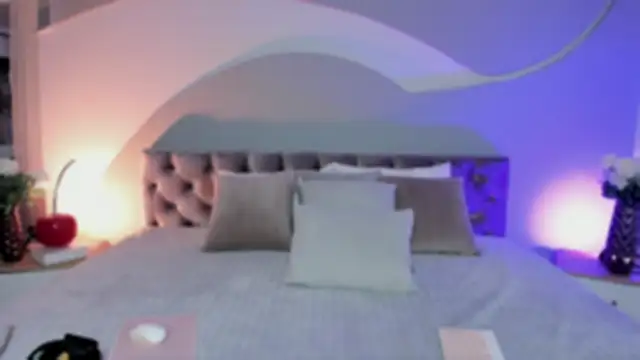 Nicolle W online show from 01/07/25, 11:58