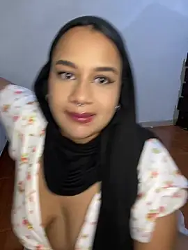 Maryam yamal online show from 12/28/24, 09:19