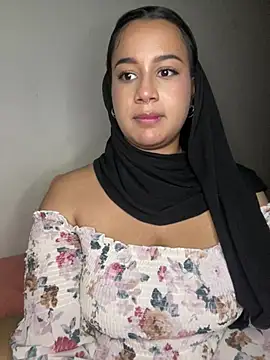 Maryam yamal online show from 03/09/25, 11:46