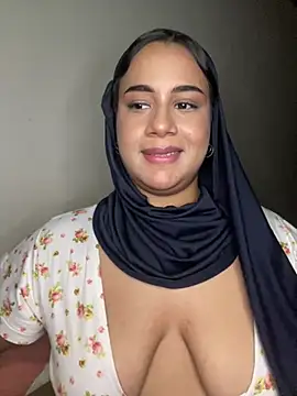 Maryam yamal online show from 03/14/25, 08:49