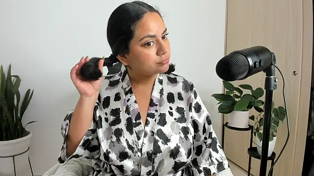 Snapshot of susy_angel chatting on 01/12/26, 01:33 susy angel online show from 01/12/26, 01:33