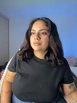 Snapshot of susy_angel chatting on 03/06/26, 01:02 susy angel online show from 03/06/26, 01:02