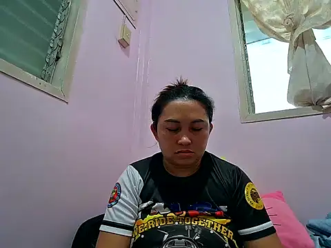 LalaiAsian online show from 10/12/25, 08:35