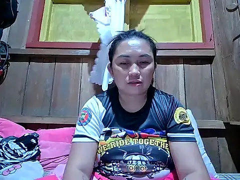 LalaiAsian online show from 11/13/25, 09:41