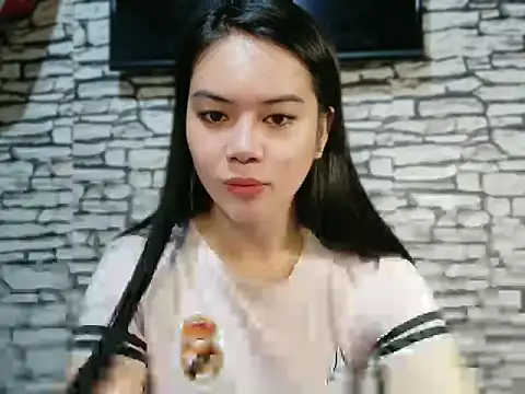 Snapshot of Hebefemme chatting on 03/04/26, 01:55 Hebefemme online show from 03/04/26, 01:55