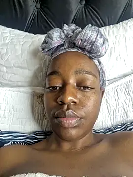 Sexynaughty Gal online show from 12/14/25, 10:14