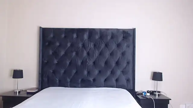 Sexynaughty Gal online show from 04/19/26, 06:10