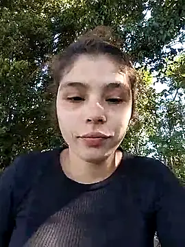 Snapshot of mariamac420 chatting on 10/19/25, 06:30 mariamac420 online show from 10/19/25, 06:30