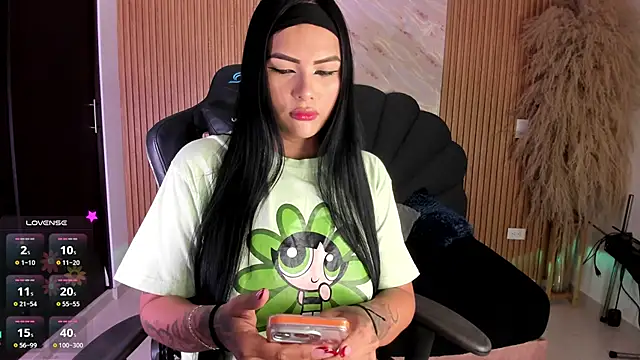 karol green  online show from 09/21/25, 01:51