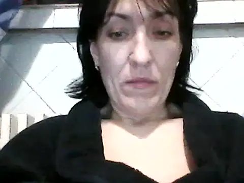 SunnyAmorre online show from 12/25/24, 10:48