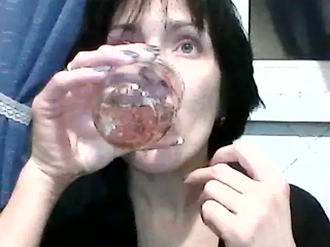 SunnyAmorre online show from 12/31/24, 10:23