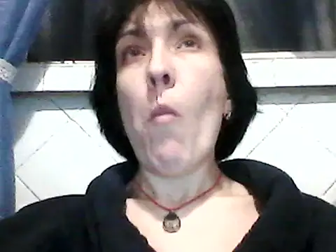 SunnyAmorre online show from 01/12/25, 09:51