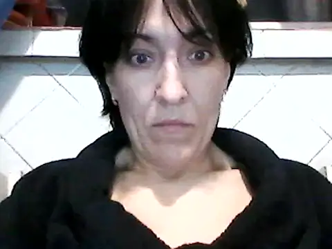SunnyAmorre online show from 02/05/25, 10:22